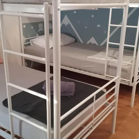 Gest House Roberto 홈스테이 스플리트